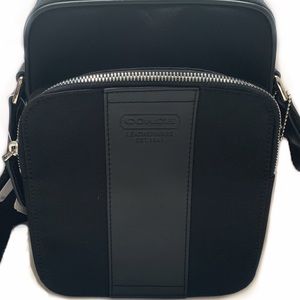 🆕COACH l Black Travel Bag